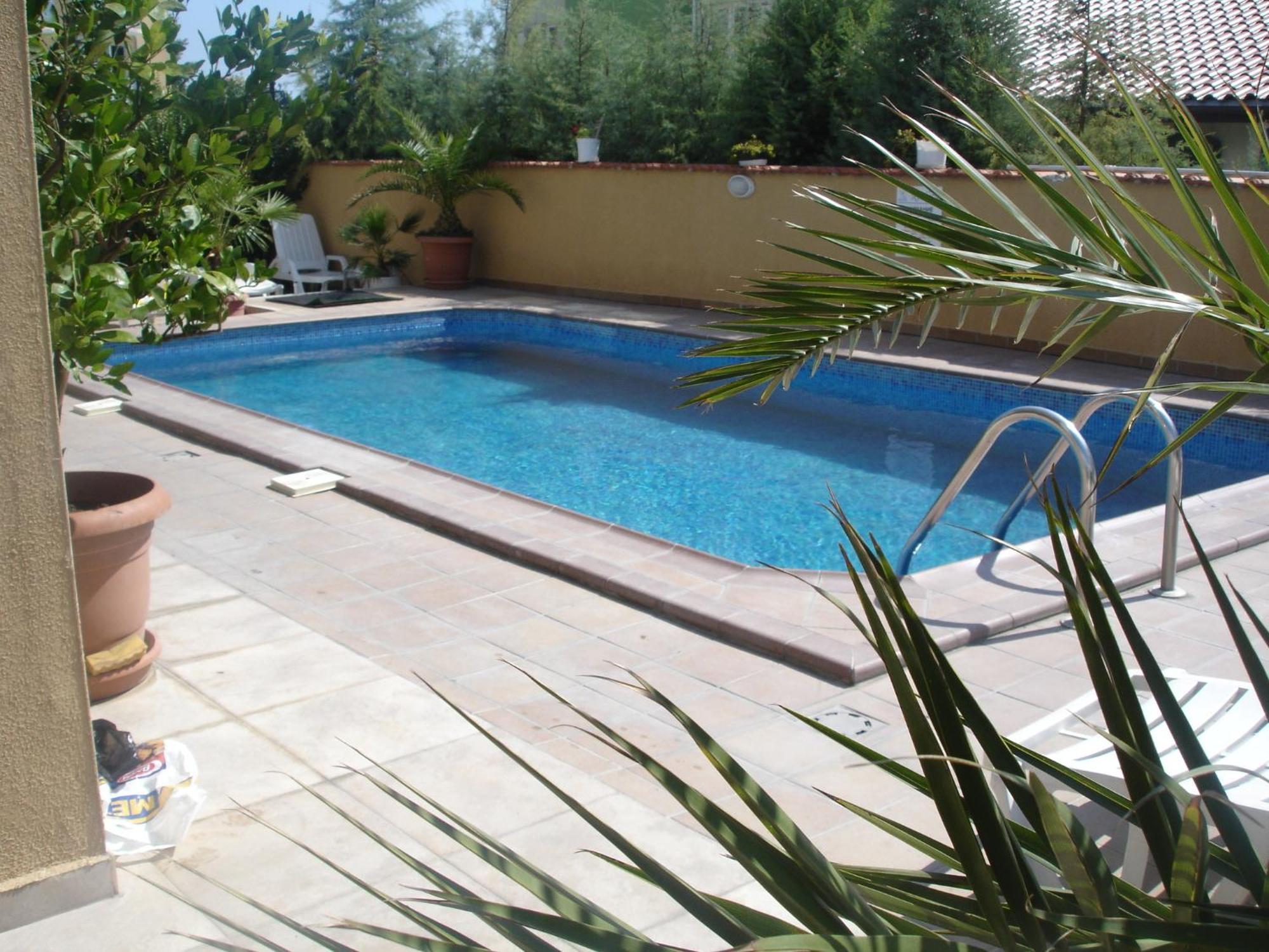 רבדה Hotel Riviera מראה חיצוני תמונה